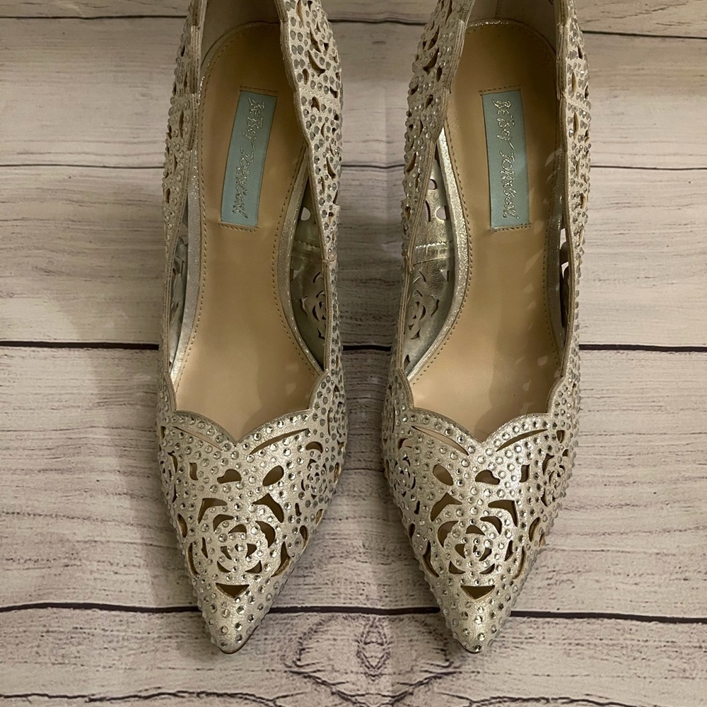 Blue by Betsey Johnson Elsa Heels